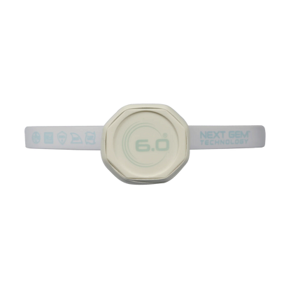 Six Zero Boulder Opal 14mm - White